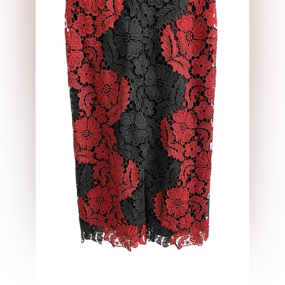 Alice + Olivia Black and Crimson Lace Sheath Dress - Picture 3 of 5